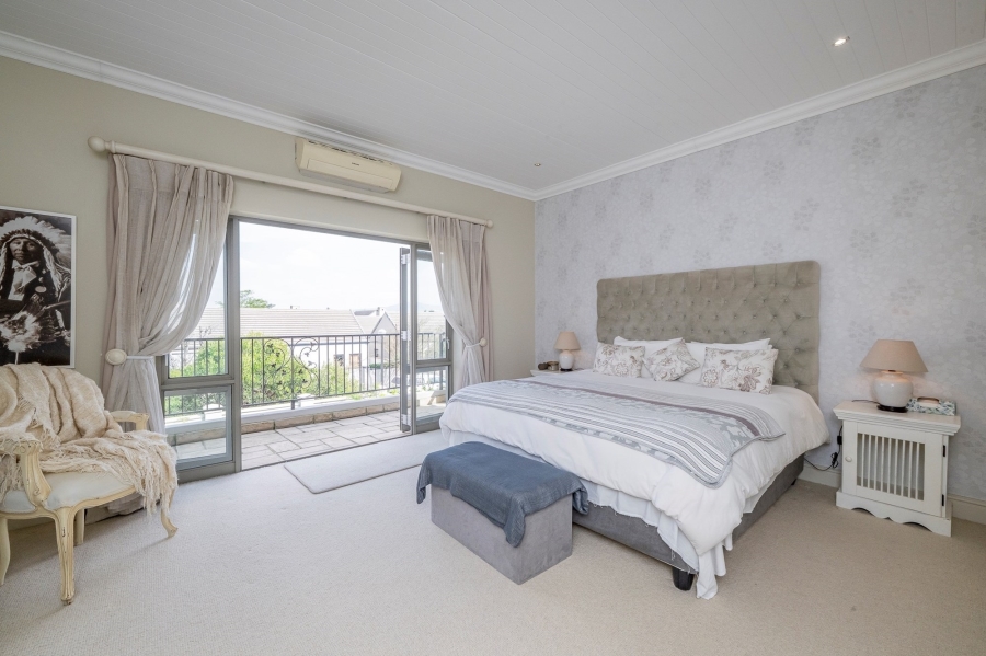 4 Bedroom Property for Sale in Welgevonden Estate Western Cape